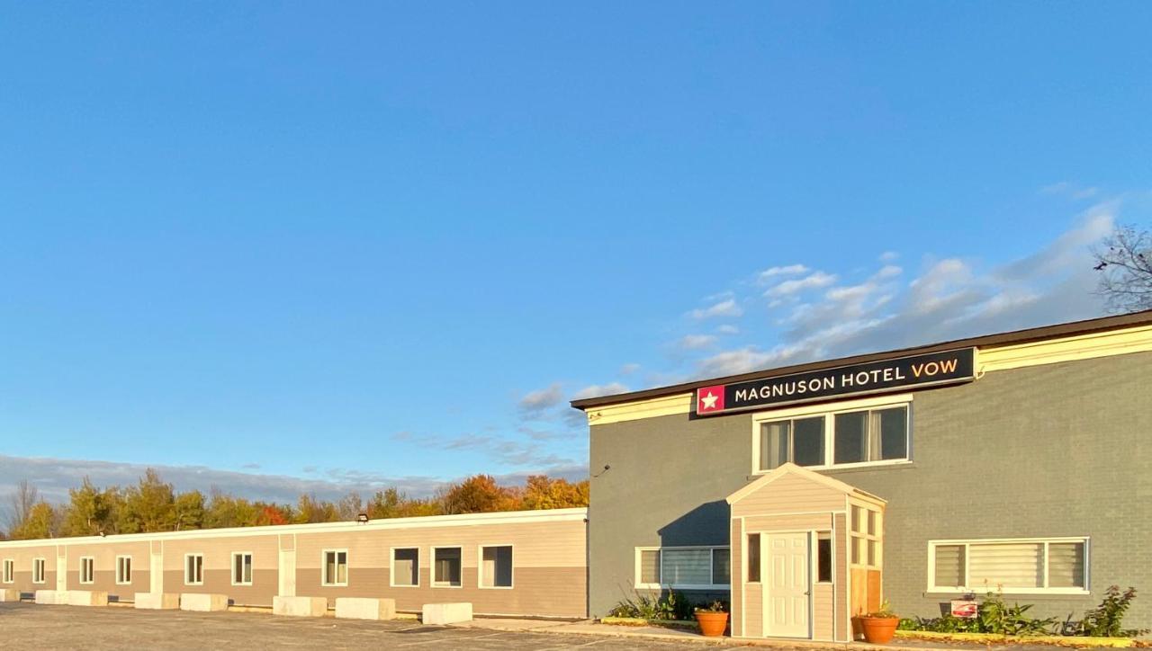 Magnuson Hotel Vow Palmerston Buitenkant foto